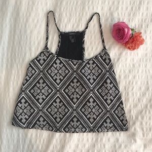Black and white patterned crop top